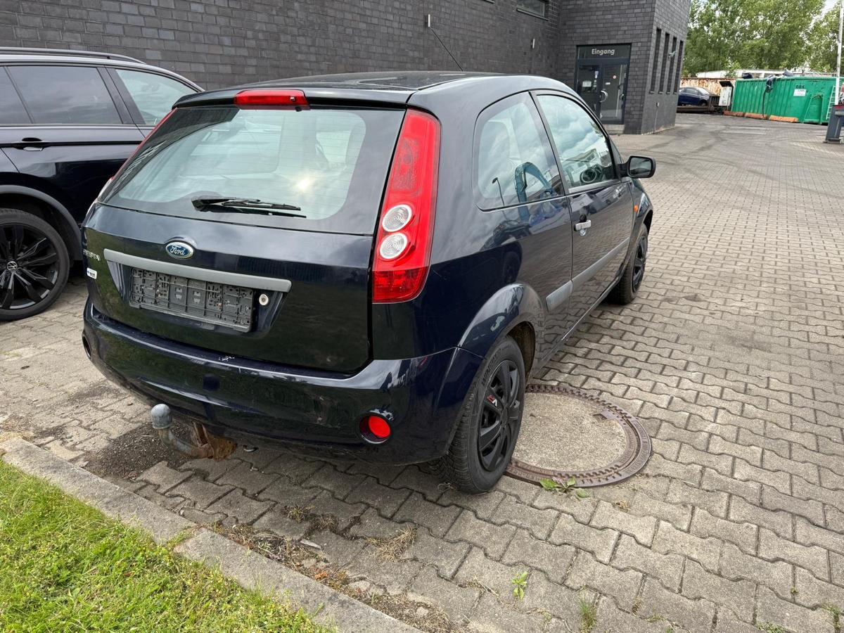 Ford Fiesta JD3 original Stoßstange Stoßfänger vorn Marineblau Facelift BJ07